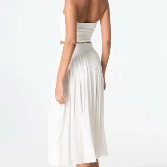 Carmen Marc Valvo White Swim Coverup - Picture 4 of 5